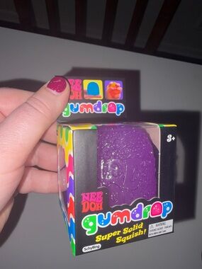 Trendy Brand New NeeDoh Gumdrop Super Solid Squish - Purple🔥